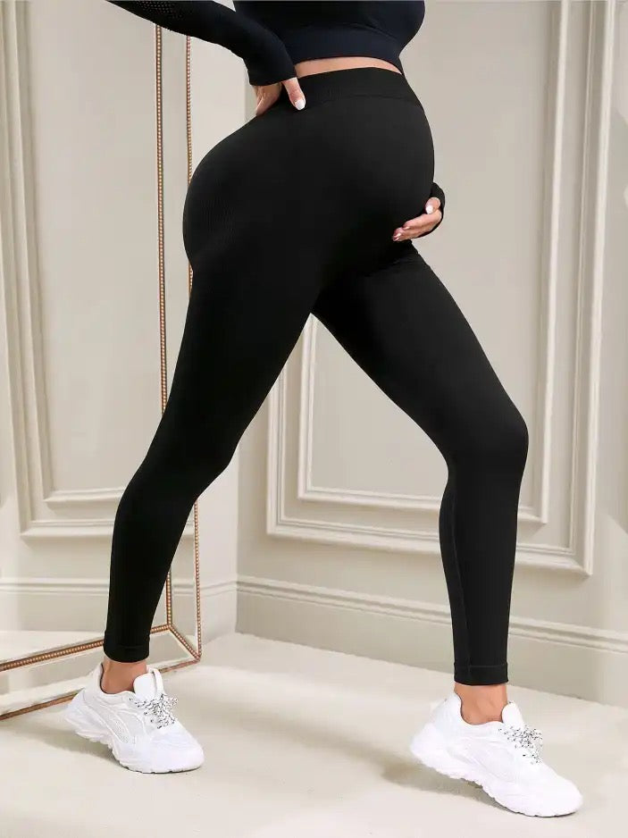 black maternity leggings